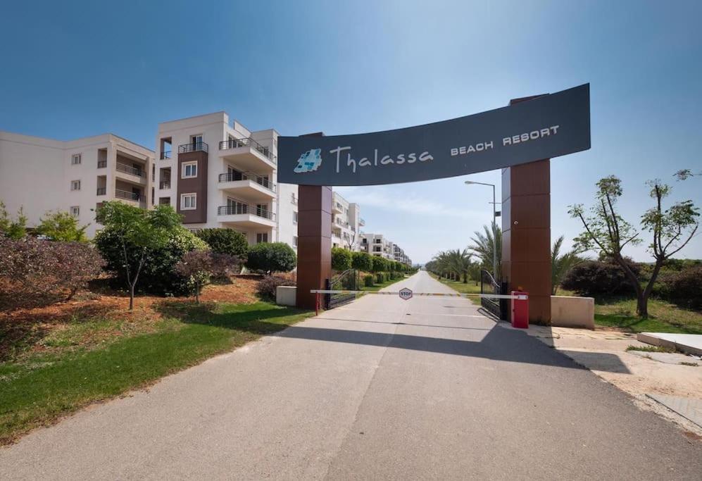 Paradise Beach Front Resort Vokolidha Exterior foto